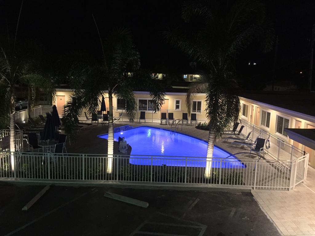 Curtis Inn & Suites Hollywood Luaran gambar